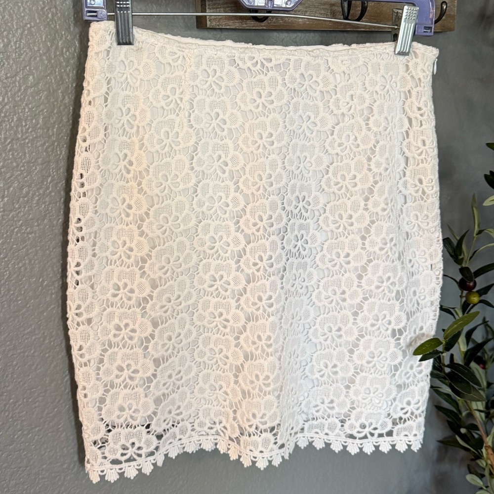 Jennifer Lopez Lace Lined Mini Skirt